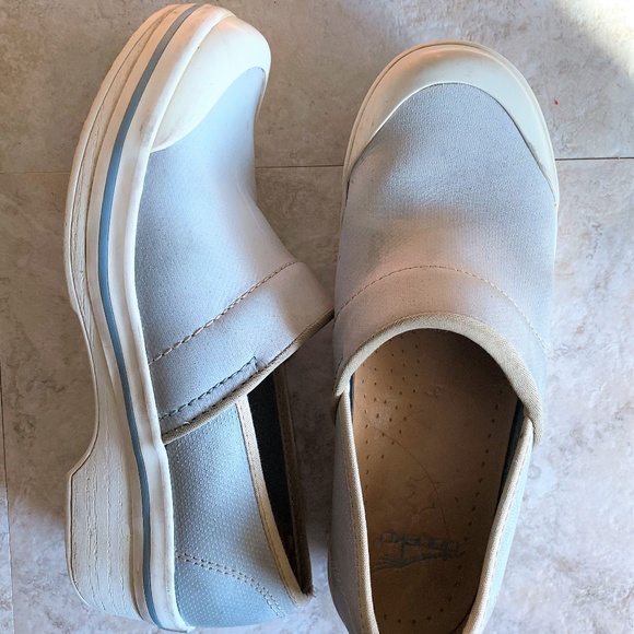 Dansko Shoes - Dansko Volley Clog Syle Shoes ~ Size 37 Light Blue
